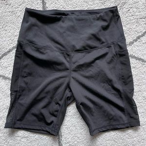 Bicycle short, cute mesh cut out and pockets